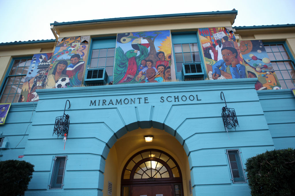 Timeline Miramonte teacher Mark Berndt's disciplinary history at LA